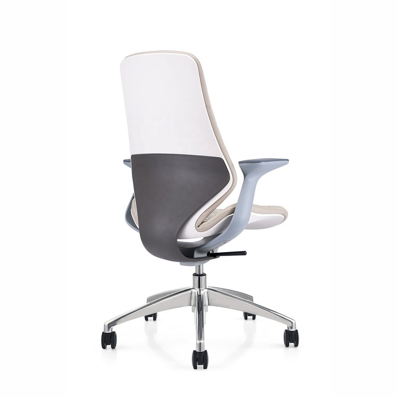 Luxury White Frame Office Chair Comfortable Boss Reclining Swivel Chair for Executive