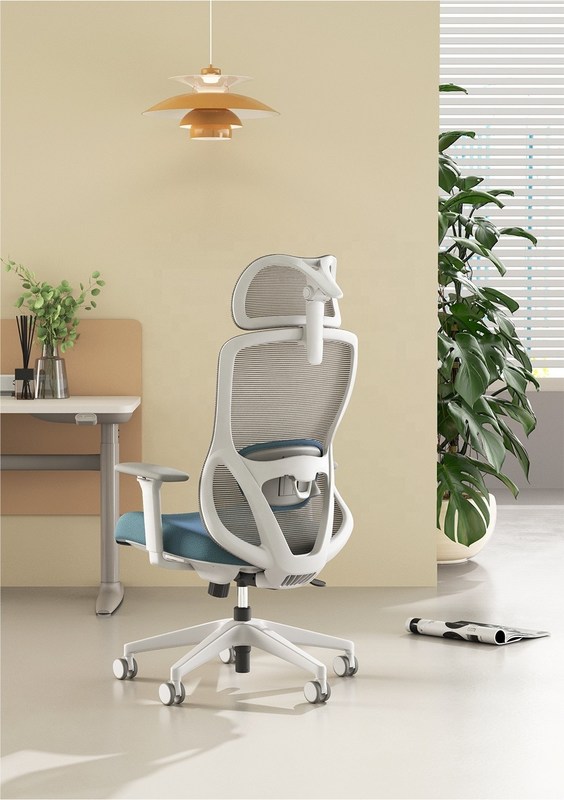 समायोज्य उच्च पीठ कार्यालय घुमावदार कुर्सी 3 डी आर्मरेस्ट और आरामदायक सीट कुशन के साथ